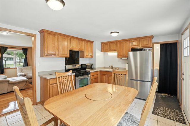9414 Saric Drive, Highland, IN 46322