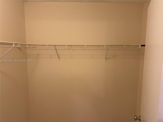 1211 S Independence Dr 1211-D, Homestead, FL 33034