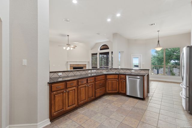 2806 Roan Creek, San Antonio, TX 78259