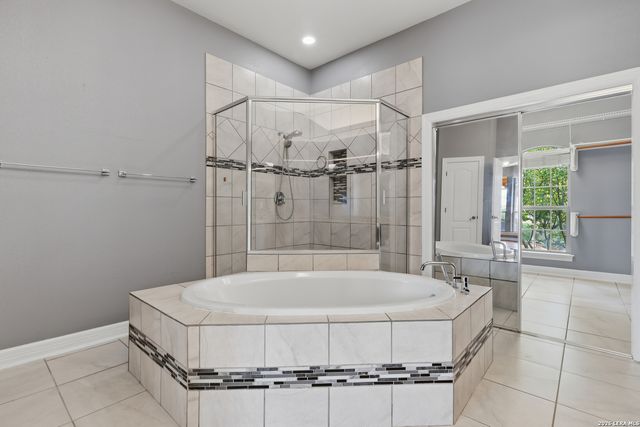 2806 Roan Creek, San Antonio, TX 78259