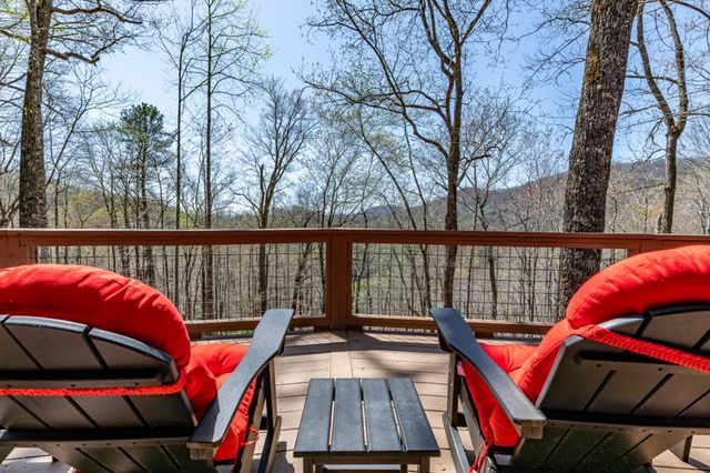 425 Running Deer Lane, Murphy, NC 28906