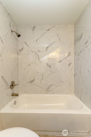 2329 S M Street, Tacoma, WA 98405