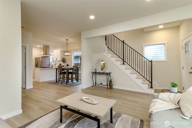 2329 S M Street, Tacoma, WA 98405