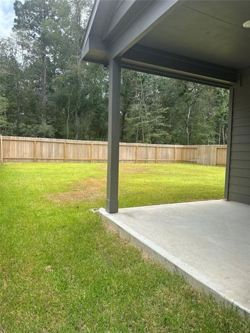 16779 Country Roots, Conroe, TX 77302