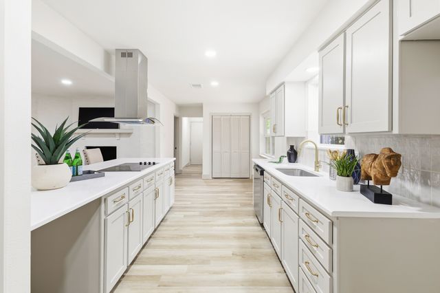 442 Hanover Lane, Irving, TX 75062