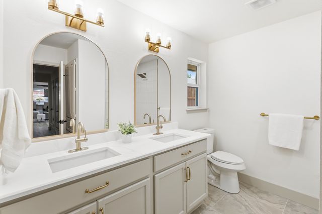 442 Hanover Lane, Irving, TX 75062