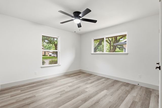 442 Hanover Lane, Irving, TX 75062