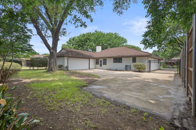 442 Hanover Lane, Irving, TX 75062