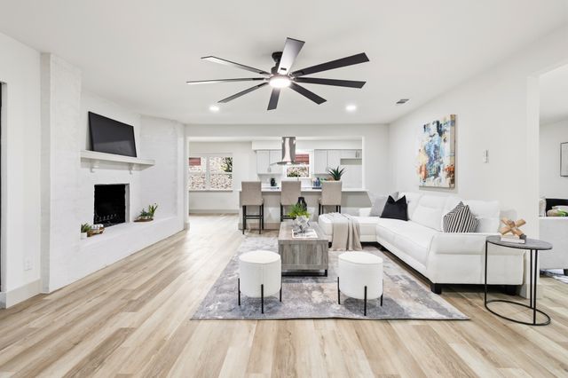442 Hanover Lane, Irving, TX 75062