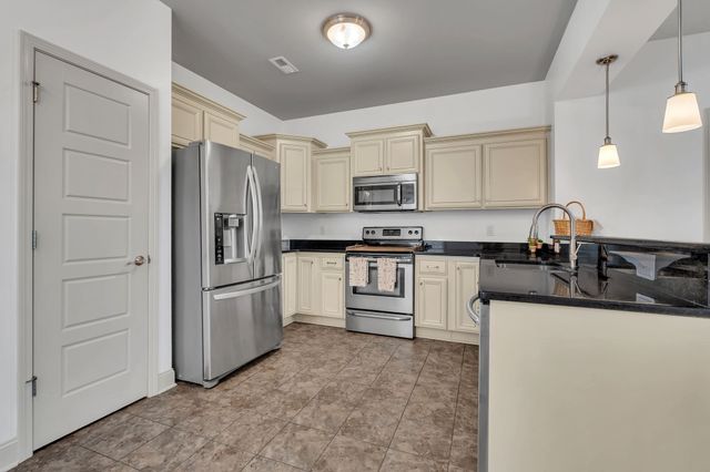 300 Patsy Pl, Smyrna, TN 37167