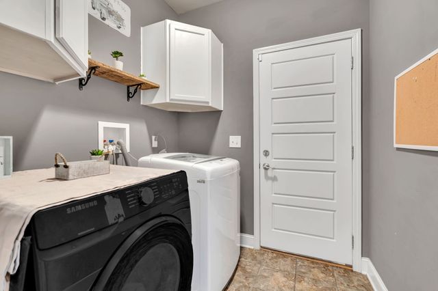 300 Patsy Pl, Smyrna, TN 37167