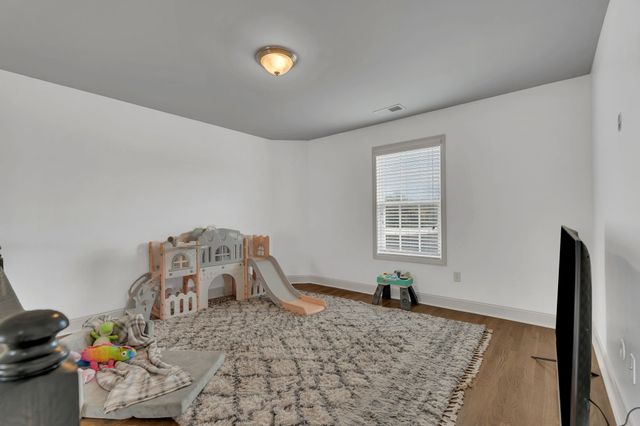 300 Patsy Pl, Smyrna, TN 37167