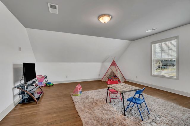 300 Patsy Pl, Smyrna, TN 37167