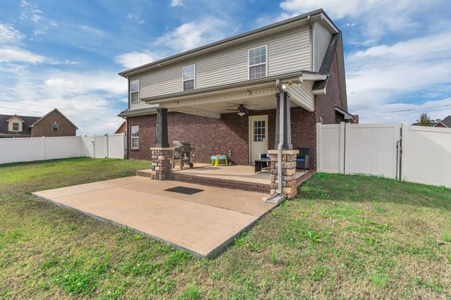 300 Patsy Pl, Smyrna, TN 37167