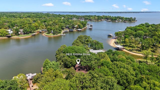 1611 Emma Drive, Tool, TX 75143