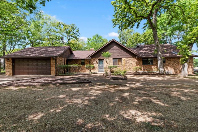 1611 Emma Drive, Tool, TX 75143