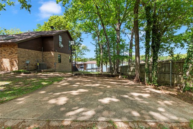 1611 Emma Drive, Tool, TX 75143