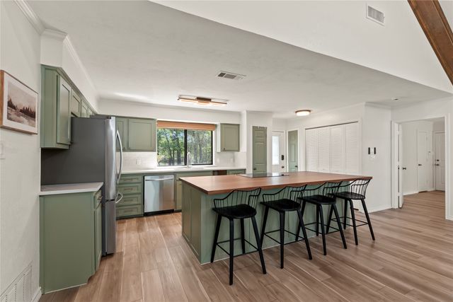 1611 Emma Drive, Tool, TX 75143