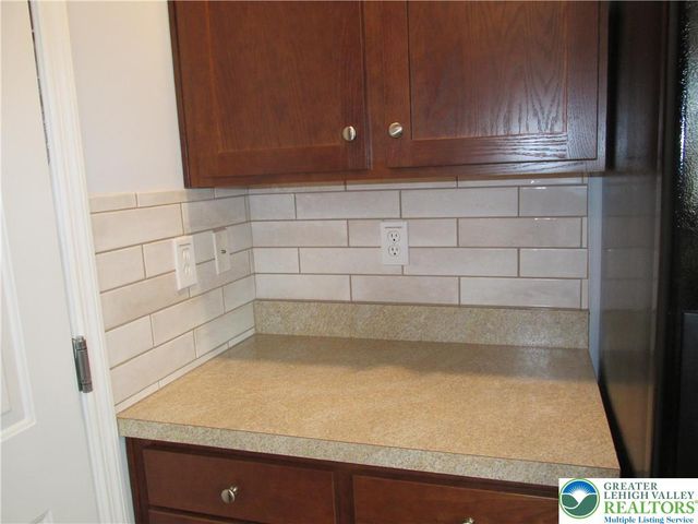 3813 Belcourt Road, Forks Twp, PA 18040