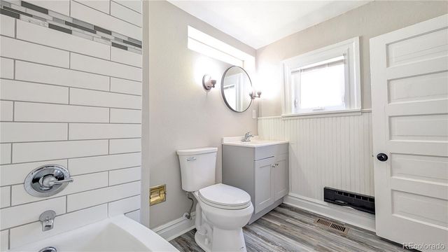 1016 W Cucharras Street, Colorado Springs, CO 80904
