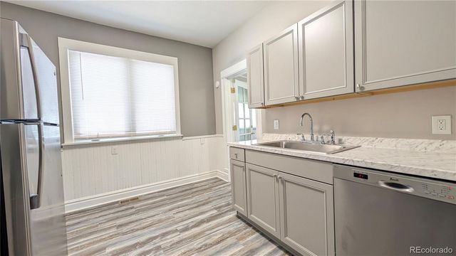 1016 W Cucharras Street, Colorado Springs, CO 80904