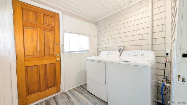 1016 W Cucharras Street, Colorado Springs, CO 80904
