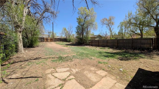 1016 W Cucharras Street, Colorado Springs, CO 80904