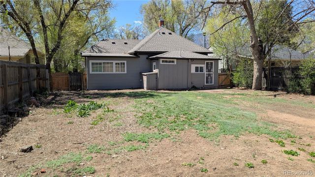 1016 W Cucharras Street, Colorado Springs, CO 80904