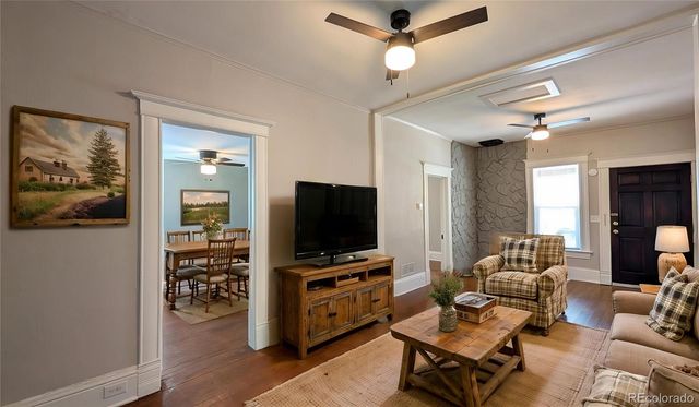 1016 W Cucharras Street, Colorado Springs, CO 80904