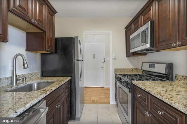 4000 TUNLAW RD NW #1103, Washington, DC 20007