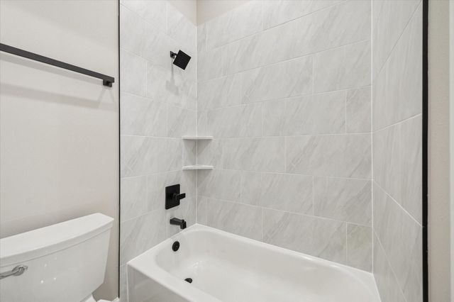 17618 Julianne Drive, Waller, TX 77484