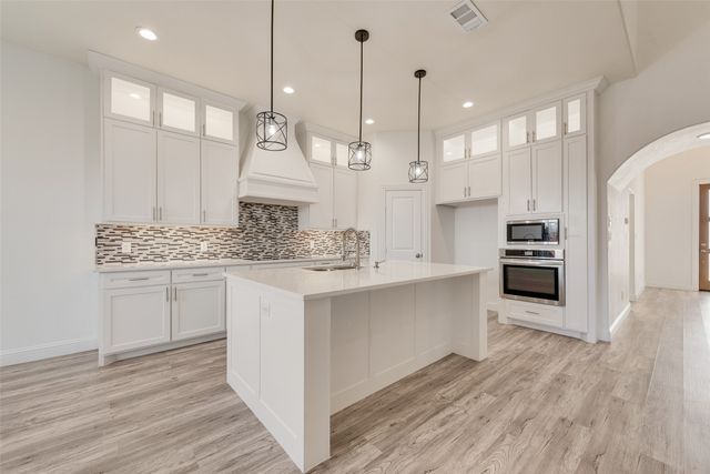 1708 Prestwick Lane, Ennis, TX 75119