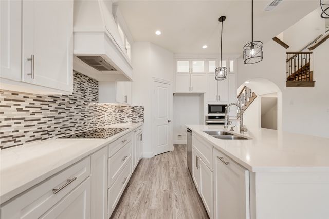 1708 Prestwick Lane, Ennis, TX 75119