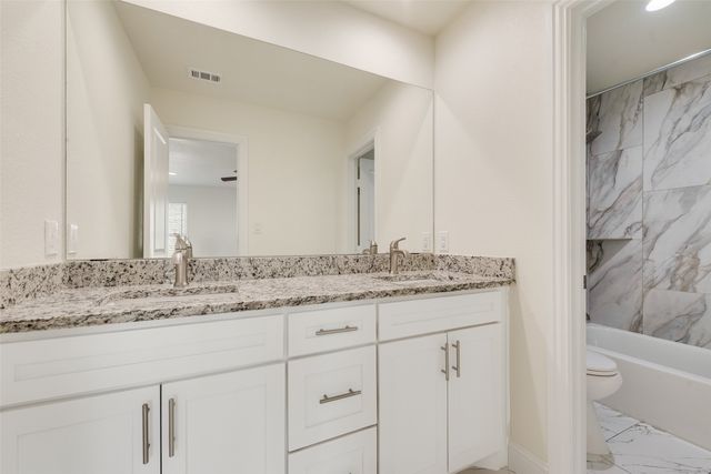 1708 Prestwick Lane, Ennis, TX 75119