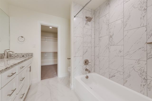 1708 Prestwick Lane, Ennis, TX 75119