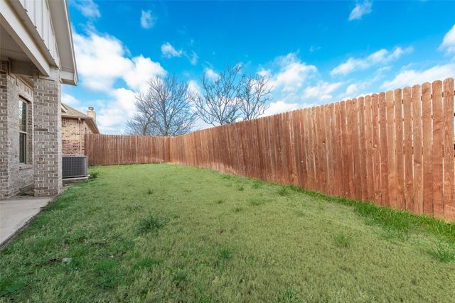 1708 Prestwick Lane, Ennis, TX 75119