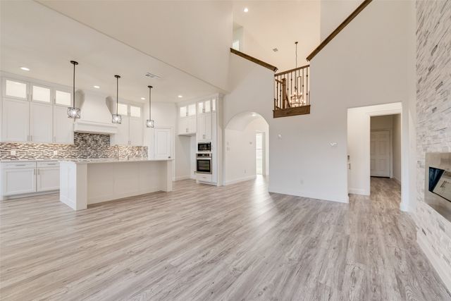 1708 Prestwick Lane, Ennis, TX 75119