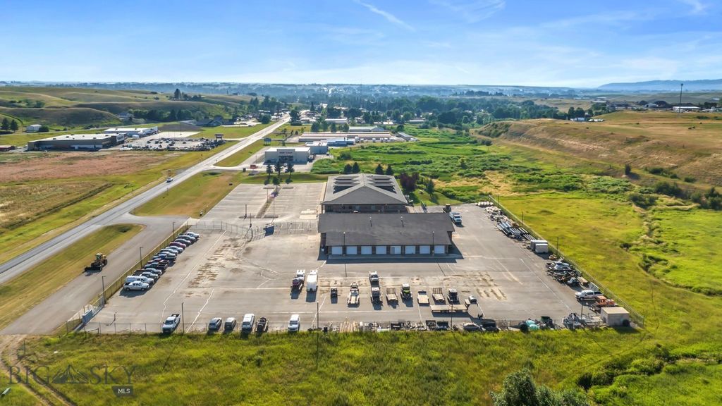 920 NE Main, Lewistown, MT 59457 photo 6