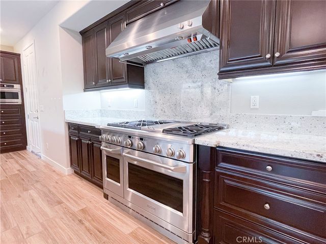 106 Aims, Irvine, CA 92618