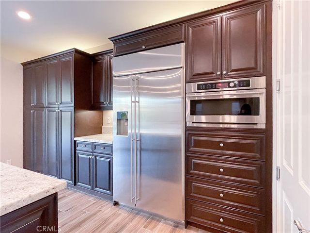 106 Aims, Irvine, CA 92618