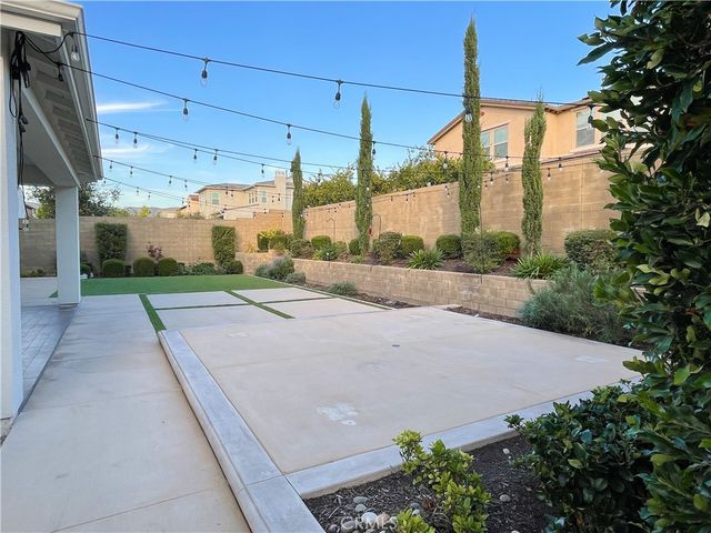 106 Aims, Irvine, CA 92618