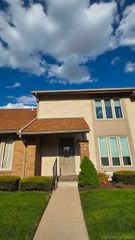 60 Willow Way Drive, Waterford Twp, MI 48328