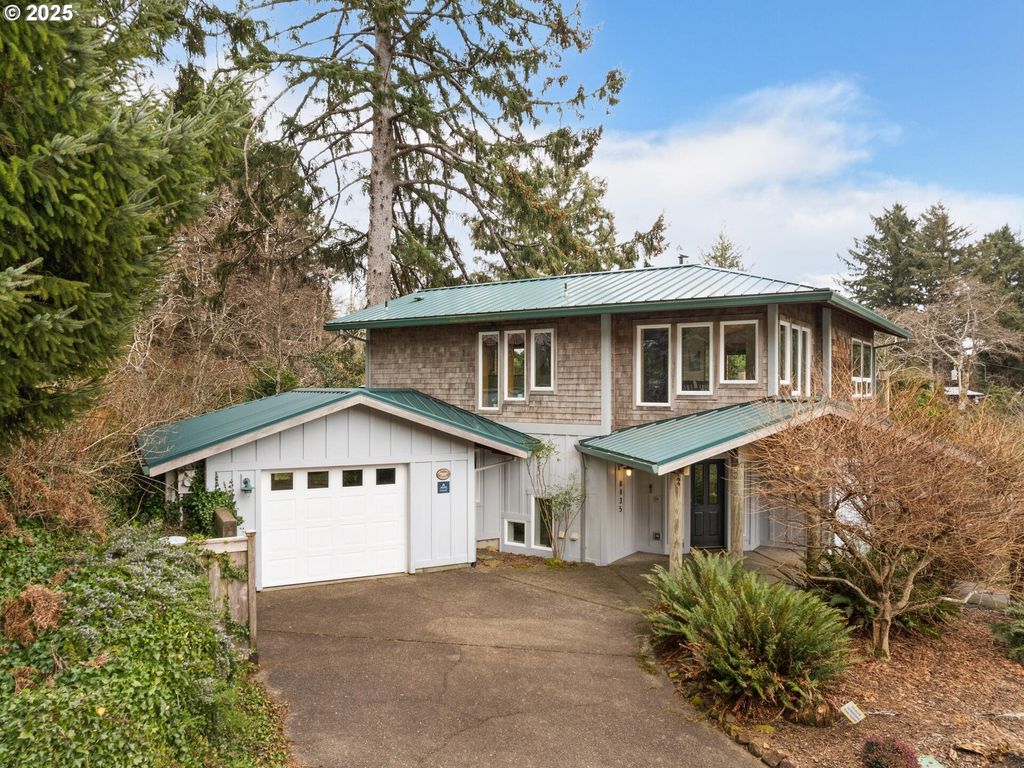 8435 TREASURE ROCKS Rd, Manzanita, OR 97130