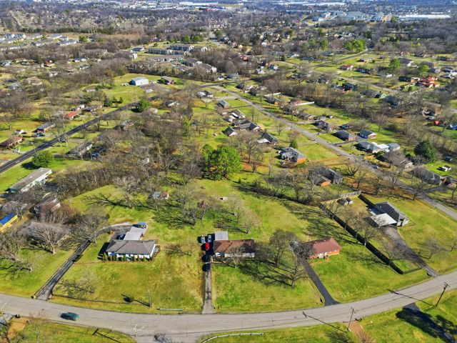 608 Hamblen Dr, Madison, TN 37115