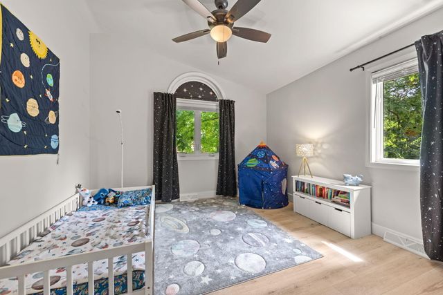 2341 Four Seasons Parkway, Crown Point, IN 46307