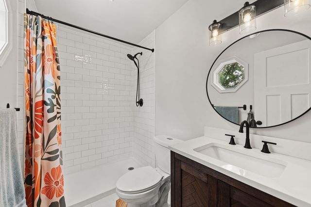 2341 Four Seasons Parkway, Crown Point, IN 46307