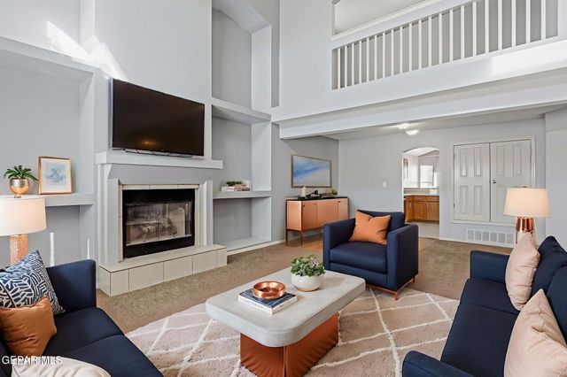 712 Paseo De Suerte Drive, El Paso, TX 79928