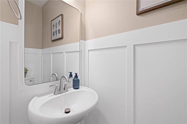 2150 Haflinger Drive, North Huntingdon, PA 15642