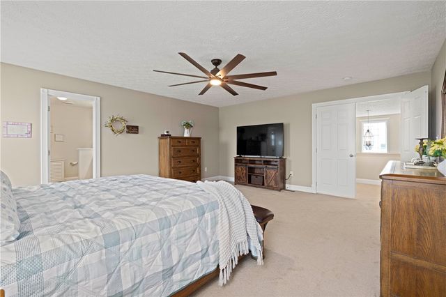 2150 Haflinger Drive, North Huntingdon, PA 15642