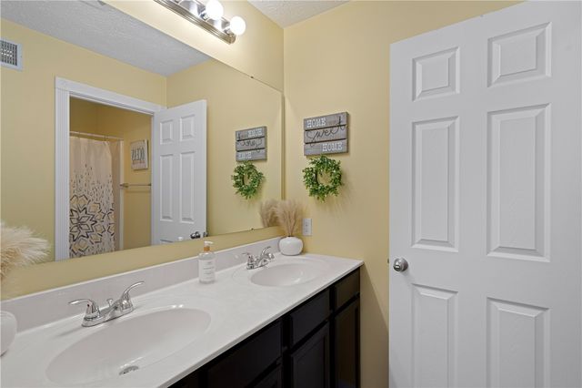 2150 Haflinger Drive, North Huntingdon, PA 15642